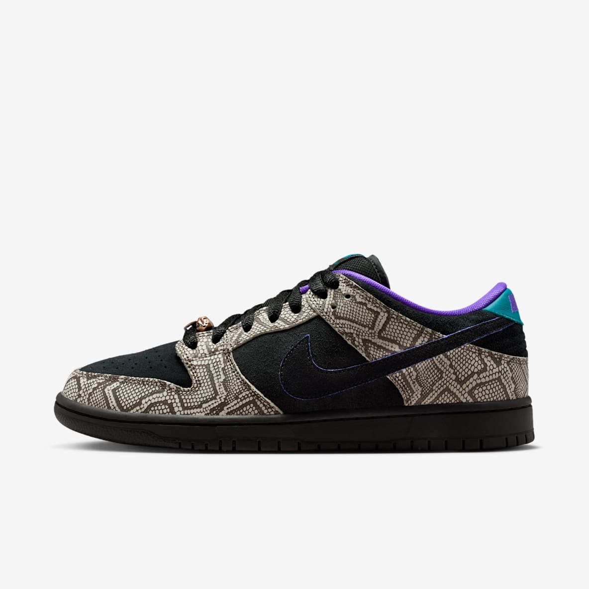 NIKE公式】 SNKRS Exclusives【ナイキ公式通販】